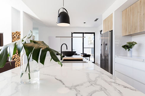 Modern marble kitchen counter - white